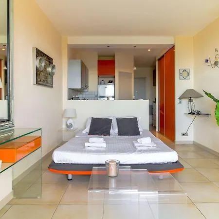 Select'sohome - Pour 2 Personnes Sur La Du Lavandou Avec Parking Prive ! - Fregate-04 Apartment Le Lavandou